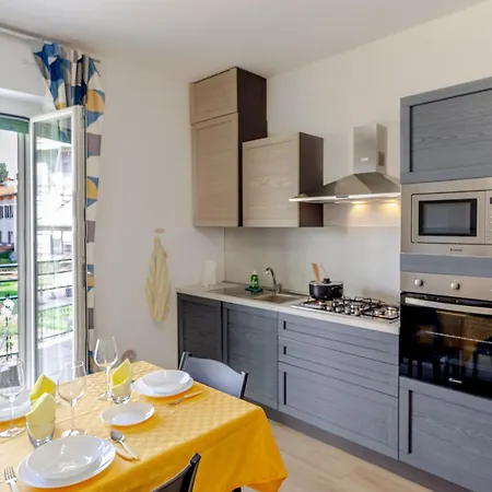 Apartment Residenza La Ruota Tulipano Arona